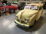Миниатюрните автомобили, произведени от Crosley по време на Втората световна война, бяха популярни с добра причина и Crosley CC беше първият нов модел, пуснат в мирно време.