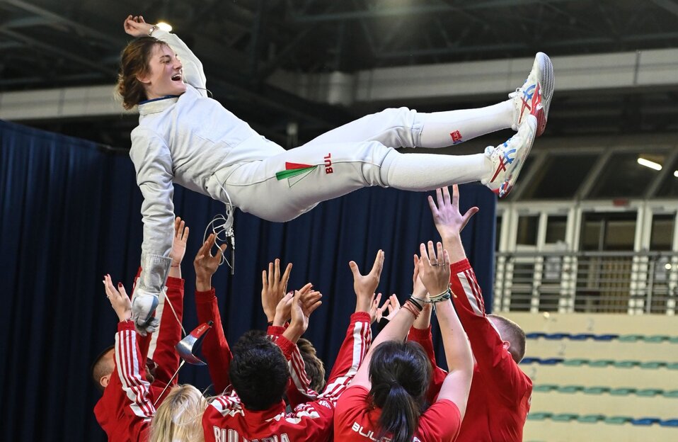 emma-neykova.jpg