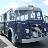 През 80-те години „Ikarus“ разработва нови унифицирани като дизайн серии градски и междуградски автобуси съответно „400“ и „300“.