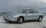 Oldsmobile никога не е бил известен с разработването на стилно изглеждащи автомобили.