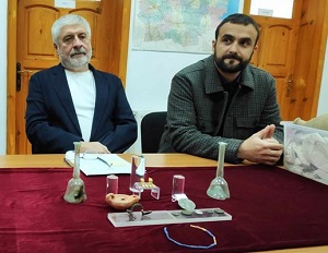 Д-р Иван Църов и археологът Калин Чакъров представиха находките