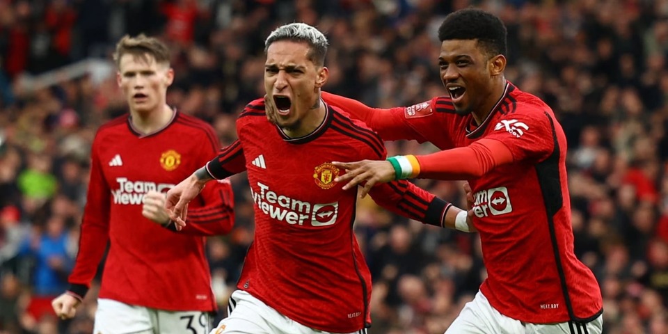 antony-manchester-united.jpg