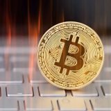 биткойн връх