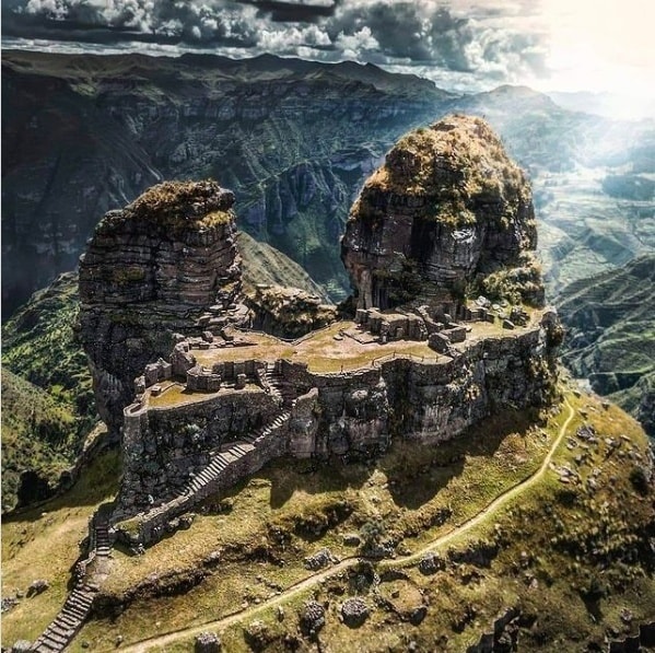 drevna_krepost_v-peru.jpg