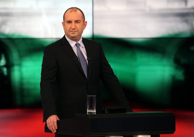 Румен Радев