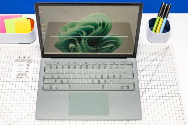Surface-Laptop-6