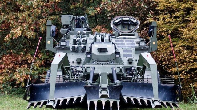 машина за разчистване на мини