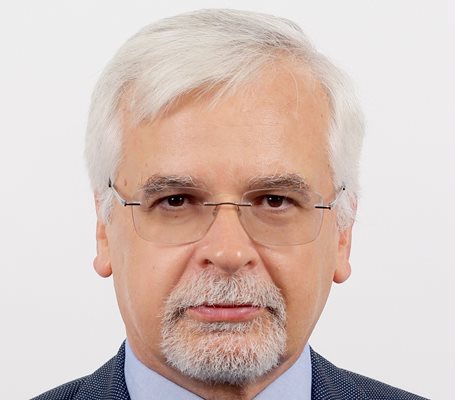 академик Николай Витанов