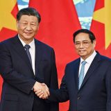 Си Дзинпин настоява за автономна палестинска държава