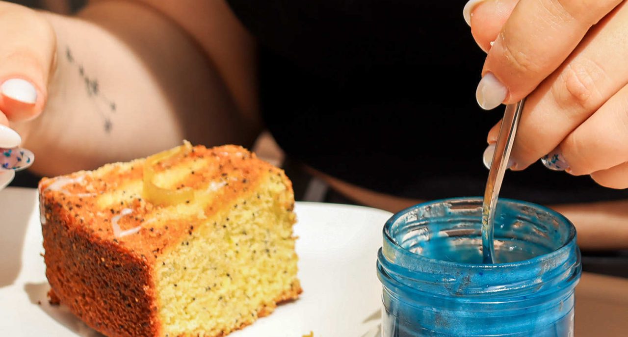 spirulina_honey-e1715424545364-1280x687.jpg