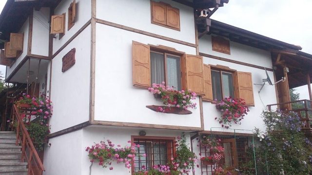 вила Кати в Родопите