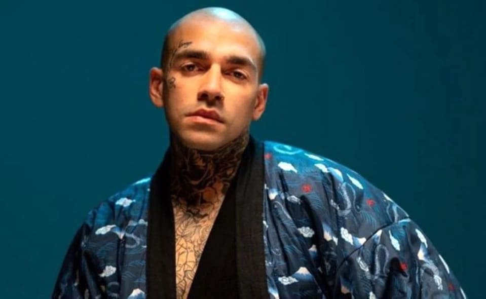 ezhel-turkish-rapper.jpg