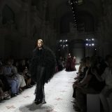 черното присъстваше в колекцията