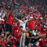 Радост на турската публика в Дортмунд