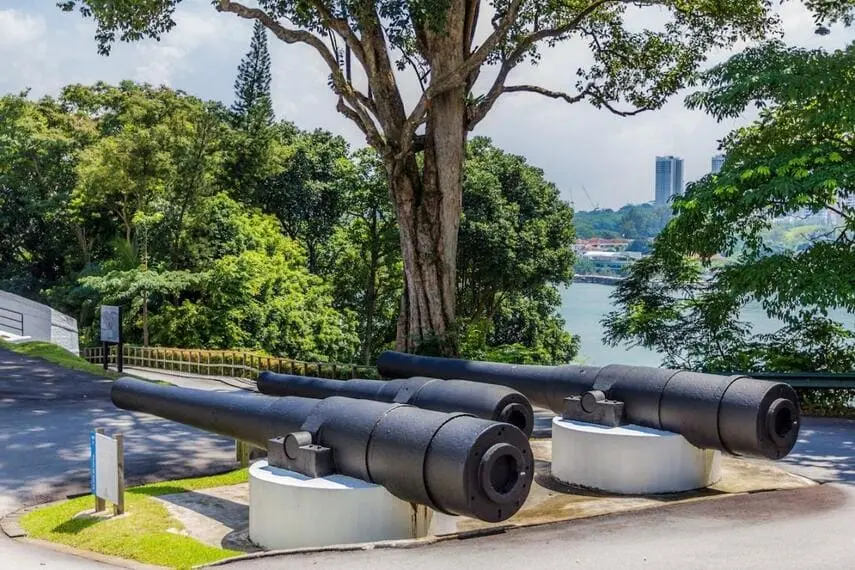 sentosa-island-orajiq.webp
