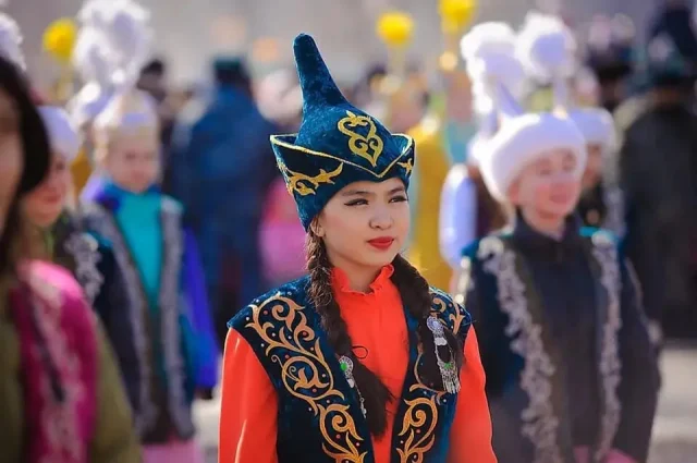жена казах