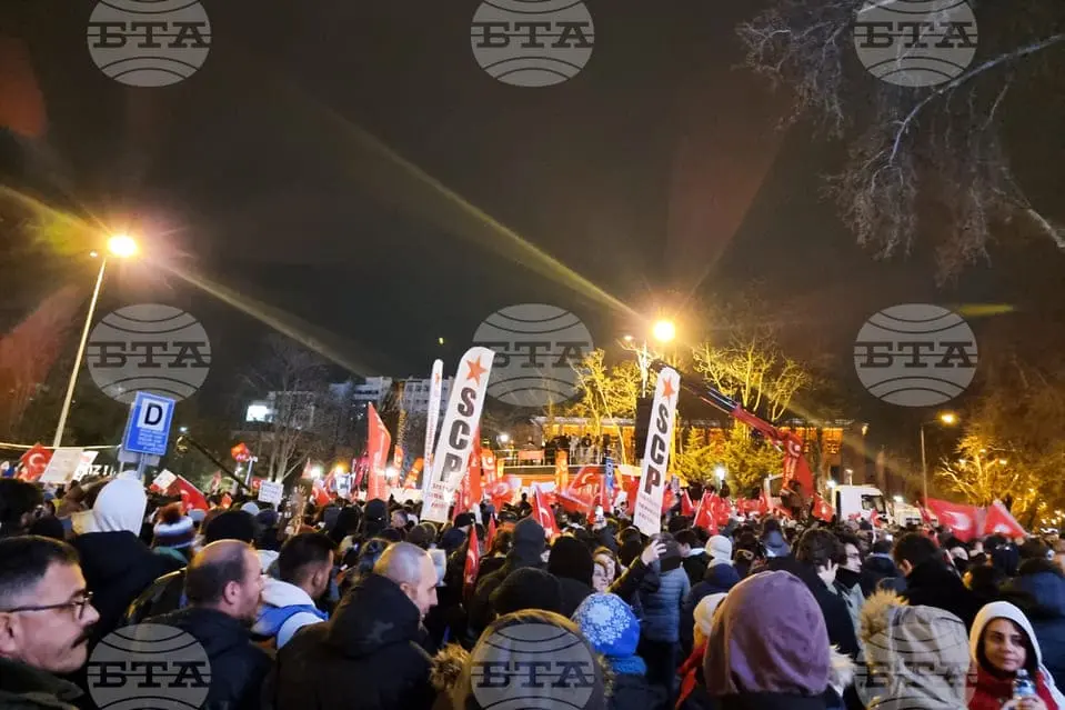 demonstratsii-v-istanbul.webp