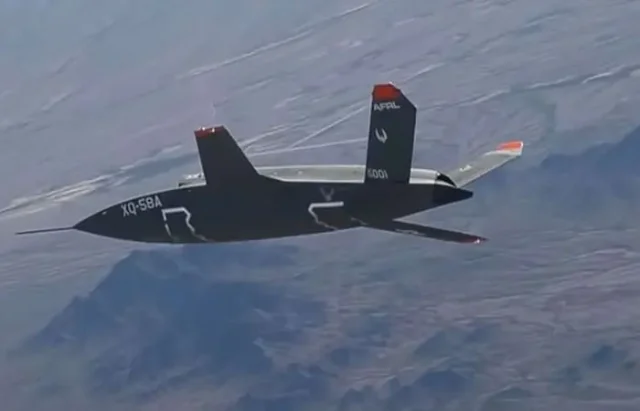 dron-kratos-xq-58a-valkyrie.