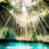 Thunderball Grotto – Гръмотевичната пещера на Бахамите