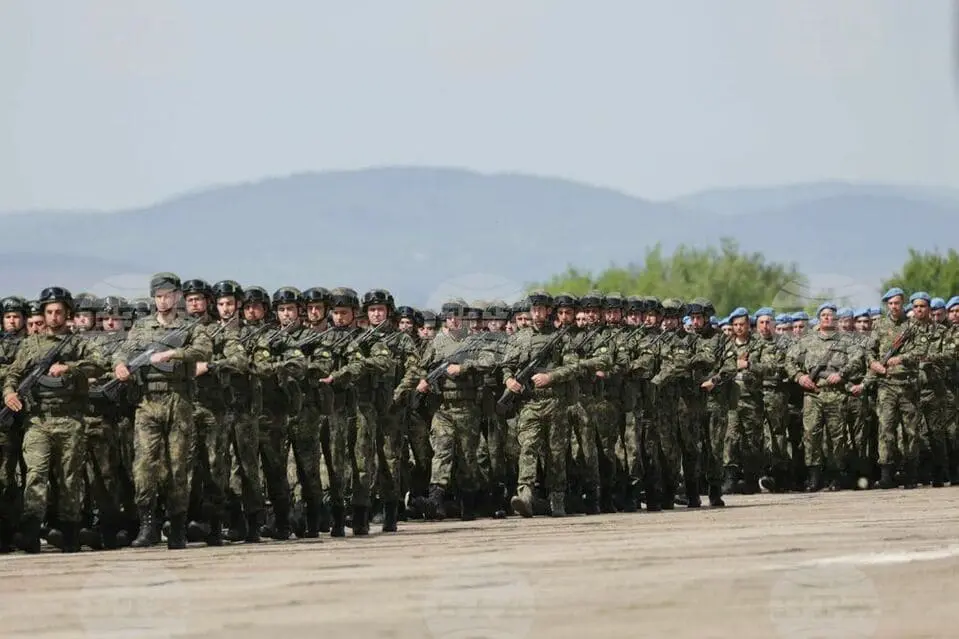 bulgrskata-armiq-shesti-mai.webp