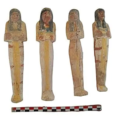 egipetski-arheolozi-otkriha-tri-grobnitsi-v-luksor.webp