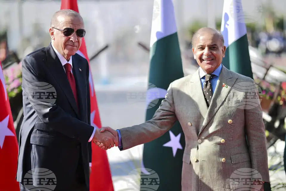 erdogan-i-sherif-v-istanbul.webp