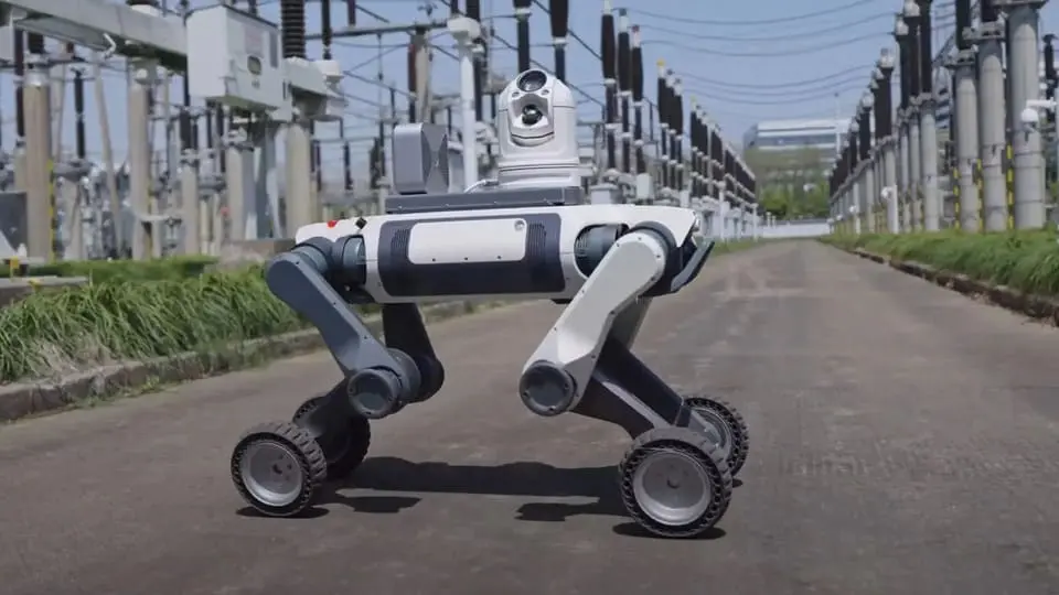 robot-v-pomosht-na-rabotnitsi.webp