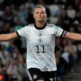 Александра Поп