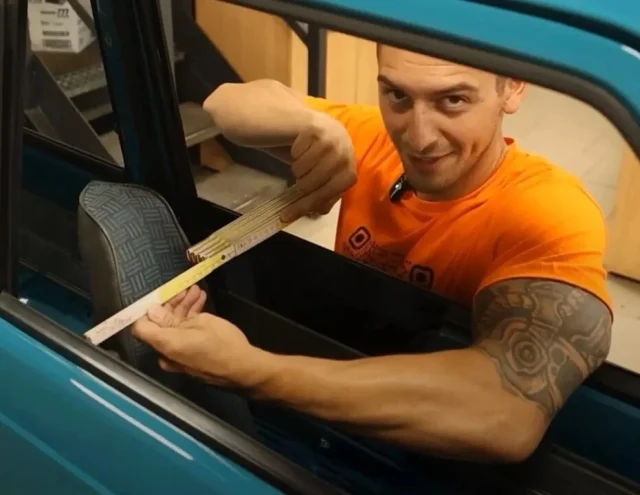 Fiat Panda-най-тесният автомобил в света