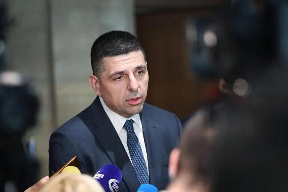 mirchev-sas-zakonoproekt-politsaite-da-nosyat-kameri.webp