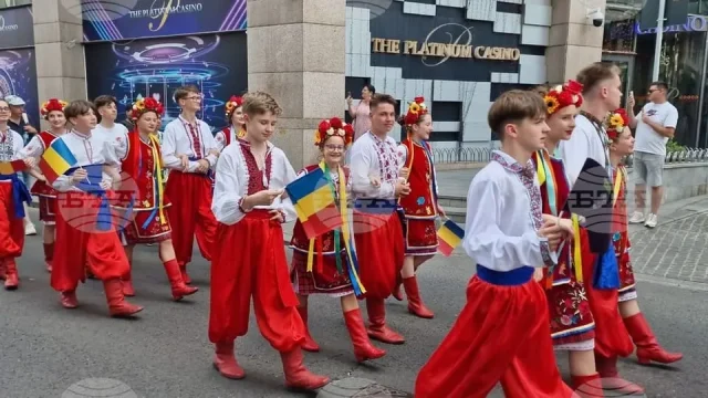 парад на народните носии