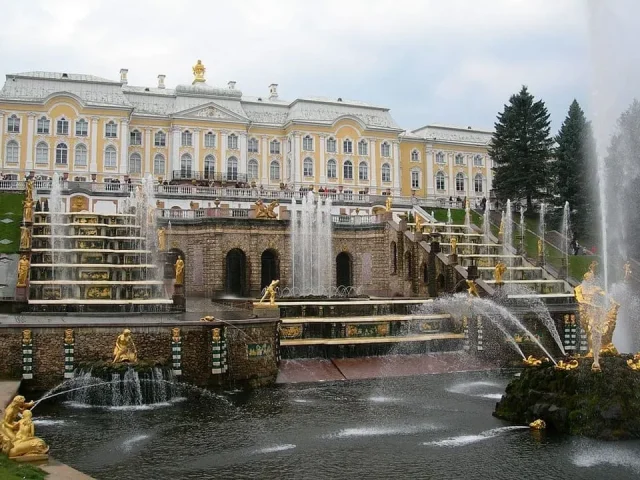 Петерхоф, Русия