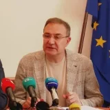 пресконференция по повод домовете за възрастни хора