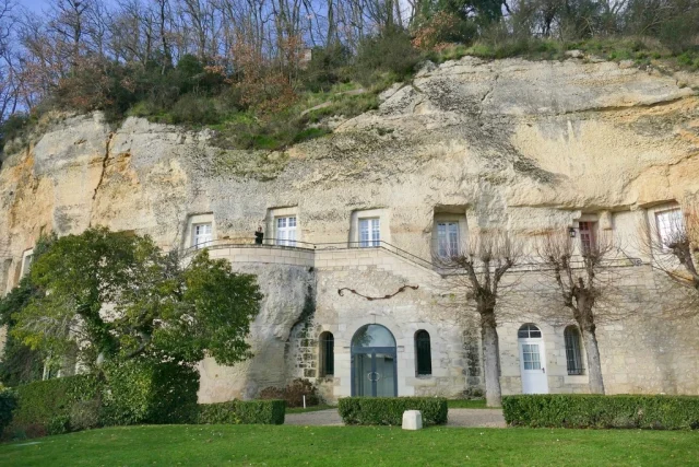 troglodyte dwellings-loara-4