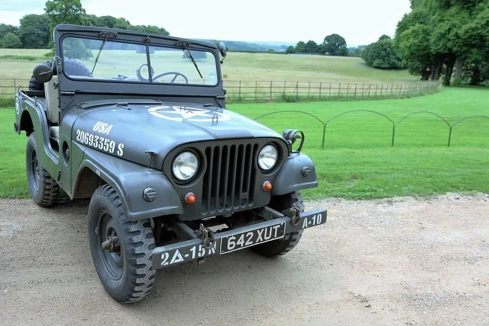 willys-jeep-avtomobili.webp
