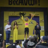 жълтата фланелка вече не е притежание на Погачар