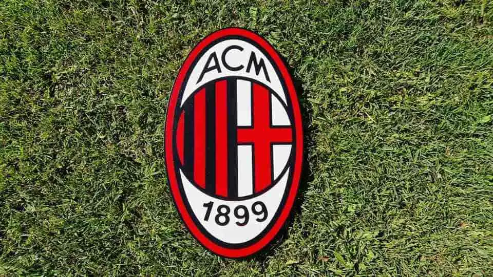 milan-fc-emblema.webp
