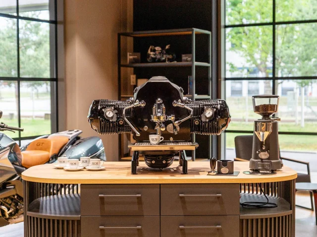 BMW Big Coffee Boxer