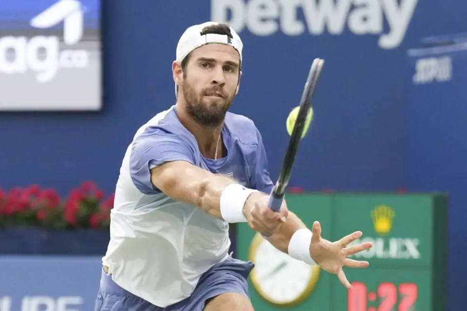 karen-khachanov-tenis.webp
