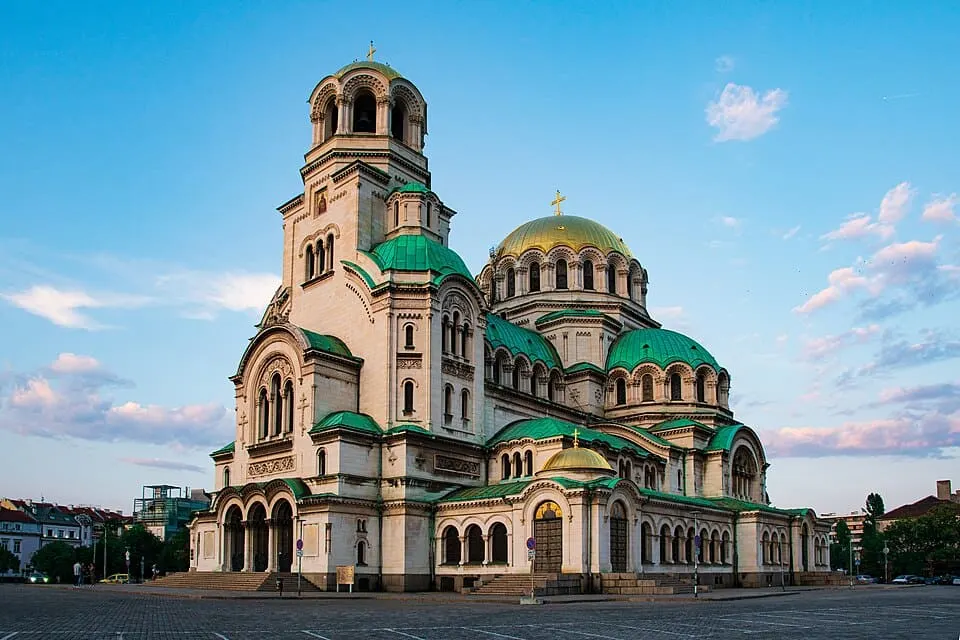 katedrala-aleksandar-nevski-sofia.webp