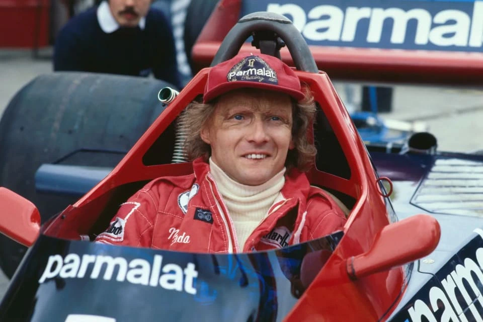 niki-lauda-british-na-grand-prix-formula-one-prez-1978-godina.webp