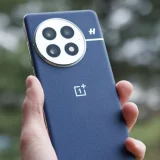 Новият флагман OnePlus 15