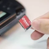 нов ssd диск под формата на сим карта