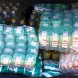 Пакети храна за социално слаби