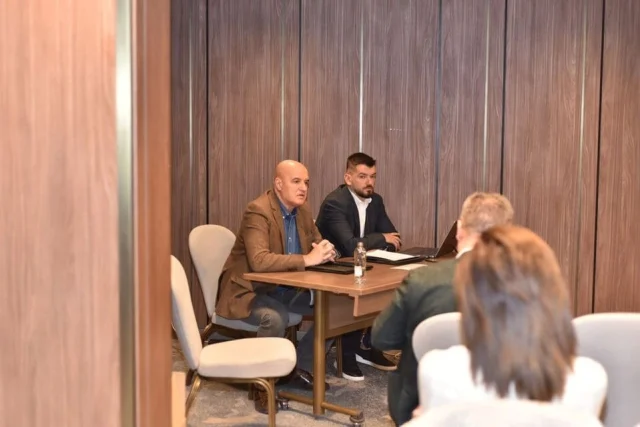 ново ръководство