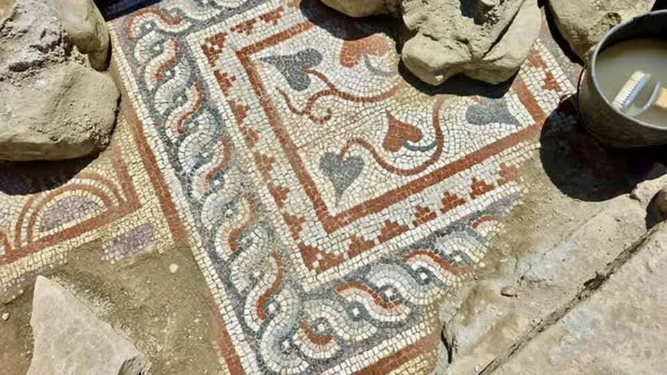 mozayka-elbasan-skampis-rannohristiyanska-bazilika.webp