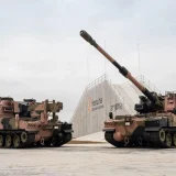 AS9 Huntsman 155 мм самоходна гаубица по време на първи бойни стрелби в Австралия